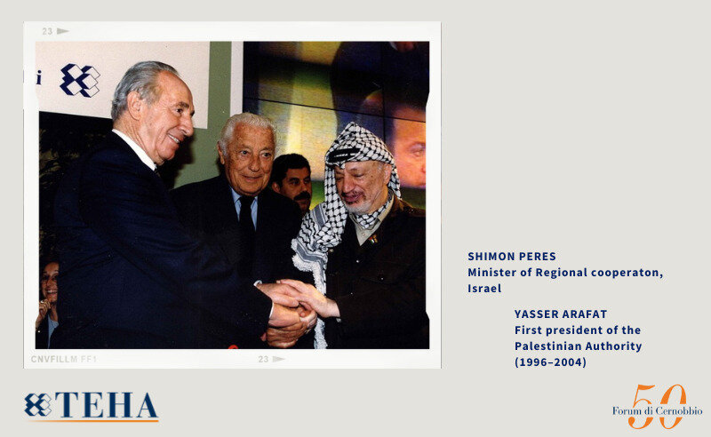 The handshake between Shimon Peres and Yasser Arafat